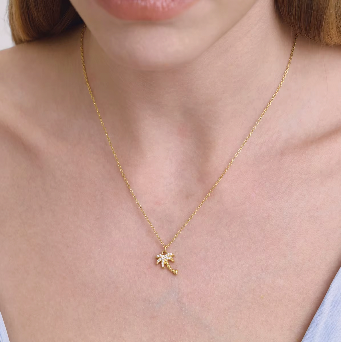 By The Sea ketting