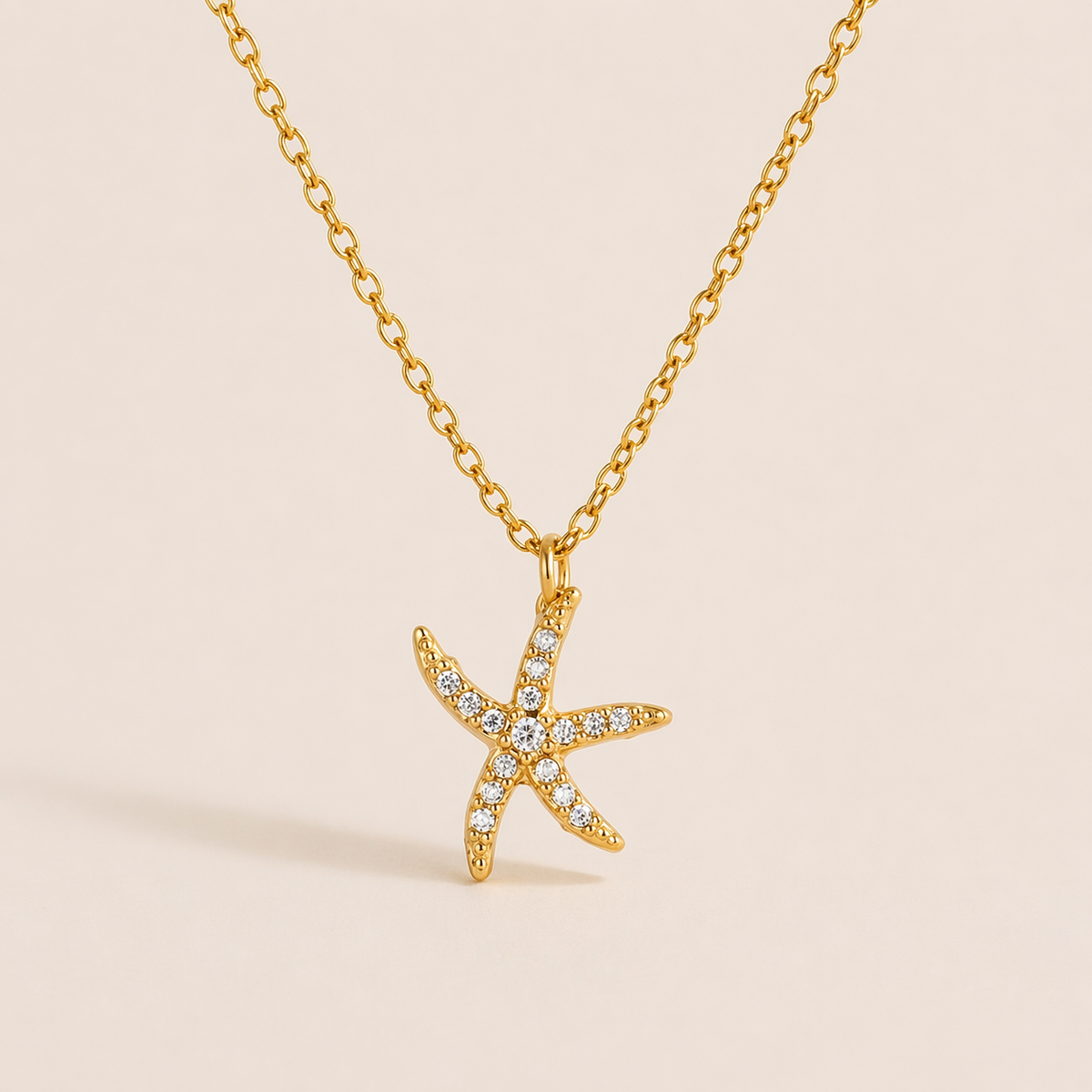 By The Sea ketting