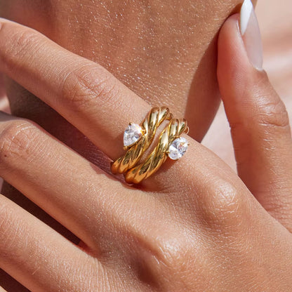 Misbehave ring