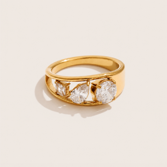 Pavé Line ring